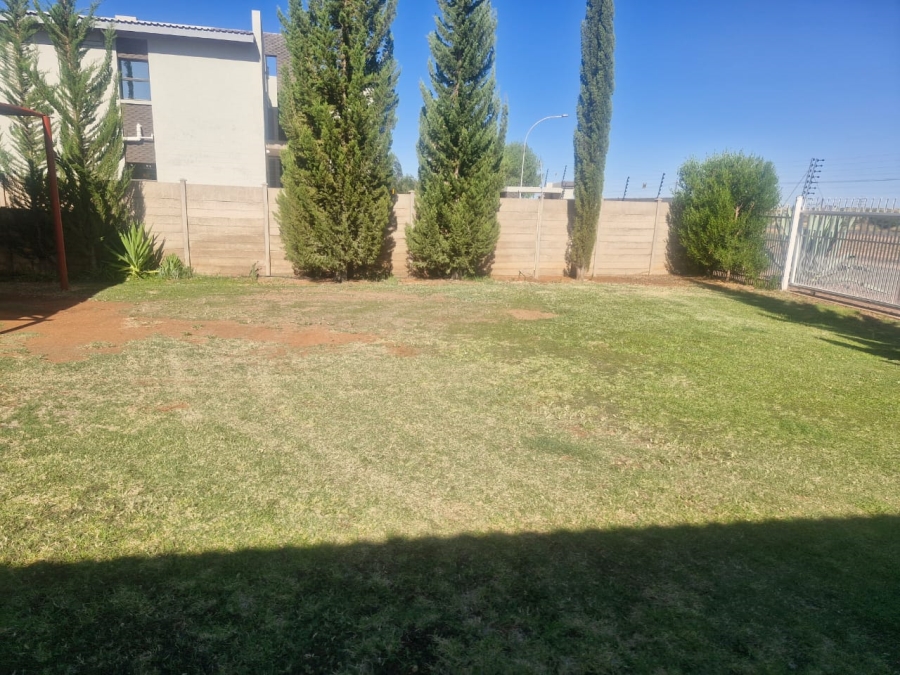 To Let 4 Bedroom Property for Rent in Keidebees Northern Cape